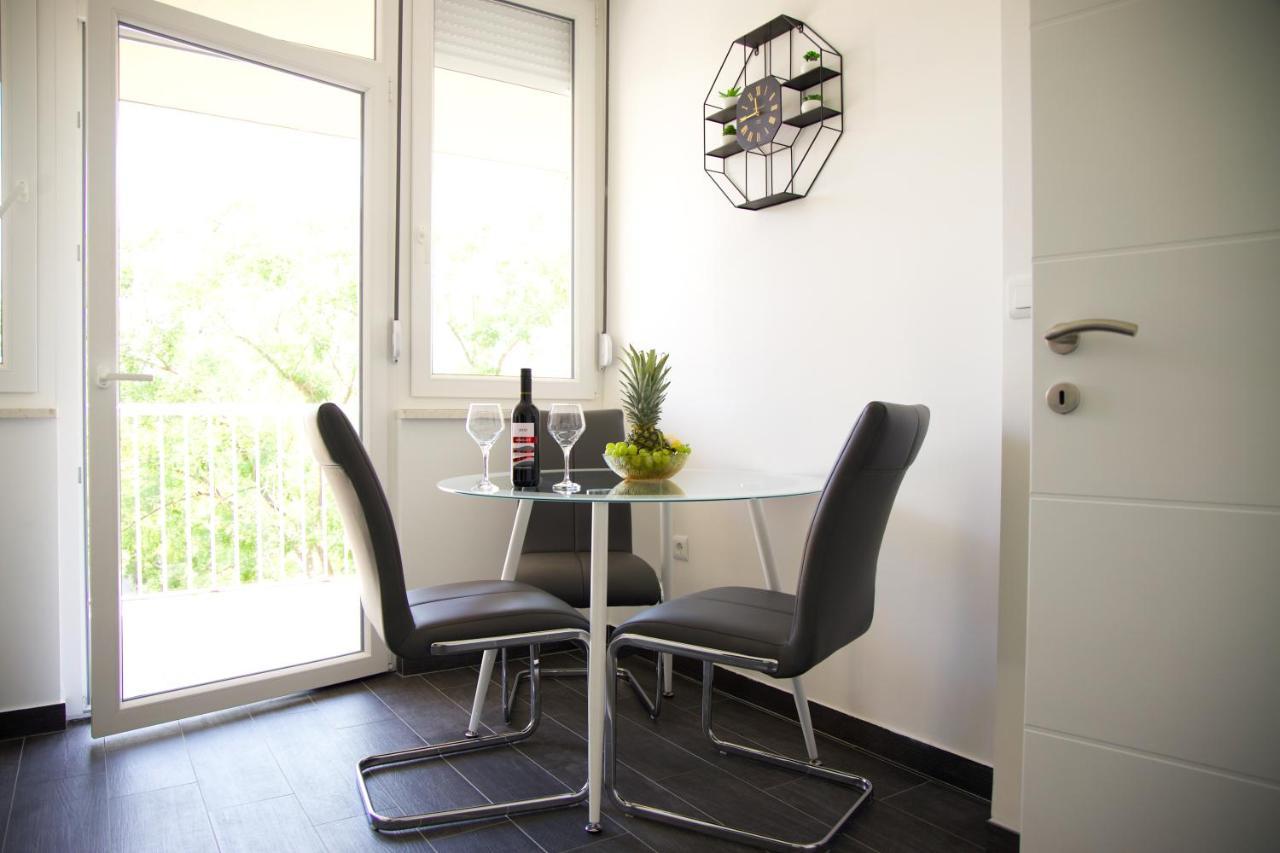 Apartment Mtm สปลิท ภายนอก รูปภาพ